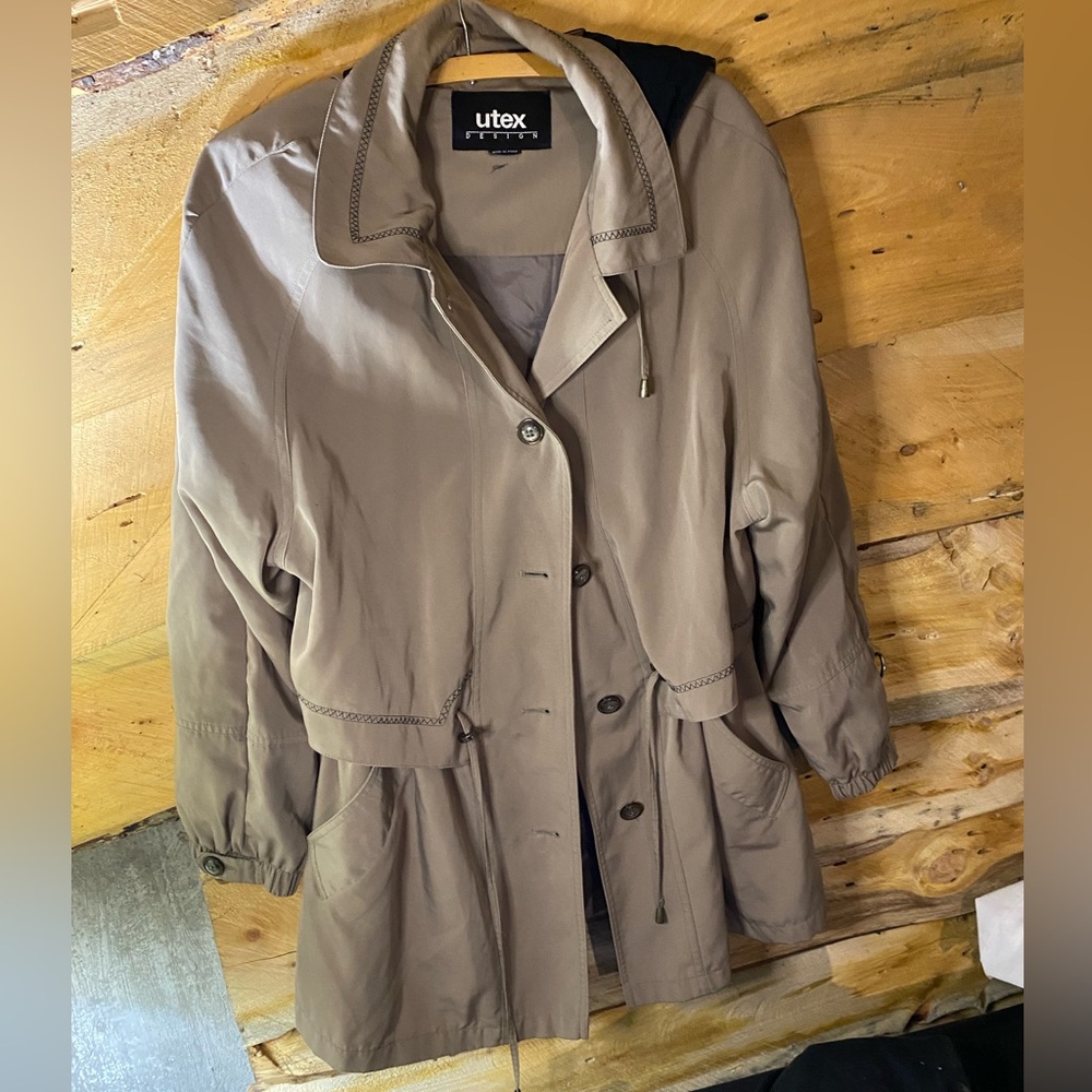 Utex Jacket size medium